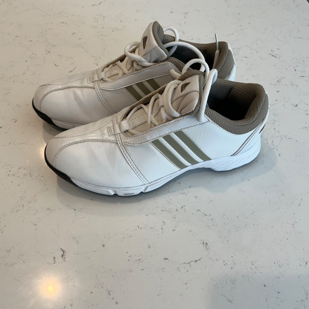 Adidas Women’s Golf Shoes Sz 6.5 White/Taupe Comfort Grip ONLY WORN ONCE!! - Picture 4 of 8